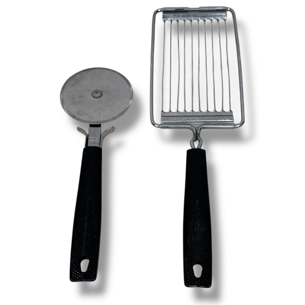 Vintage EKCO Black Utensils Pizza Cutter & Tomato Slicer‎ Stainless Lot of 2